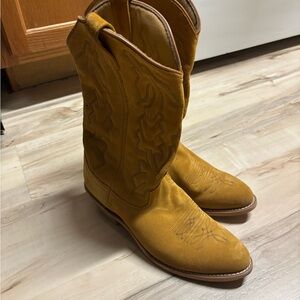 Laredo Suede Cowboy Boots